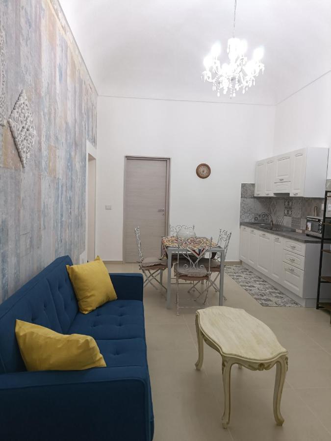 Elizabeth House *